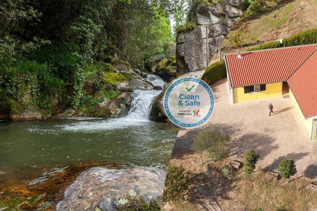 Vila Casa Dos Limoeiros Em Ribas Celorico De Basto Exteriér fotografie