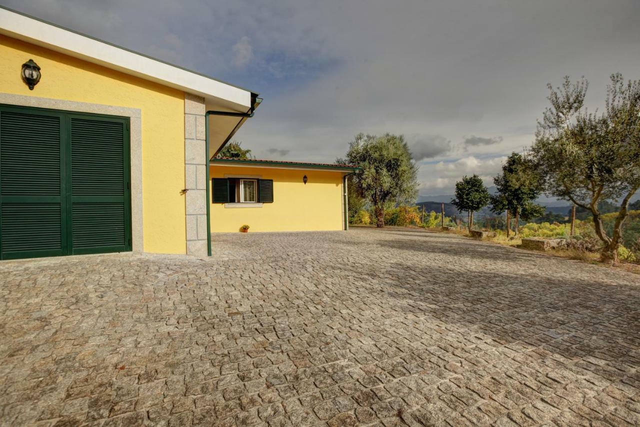 Vila Casa Dos Limoeiros Em Ribas Celorico De Basto Exteriér fotografie